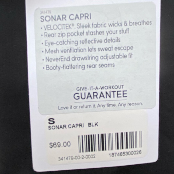 Athleta Sonar Capri Size Small black - Picture 5 of 5
